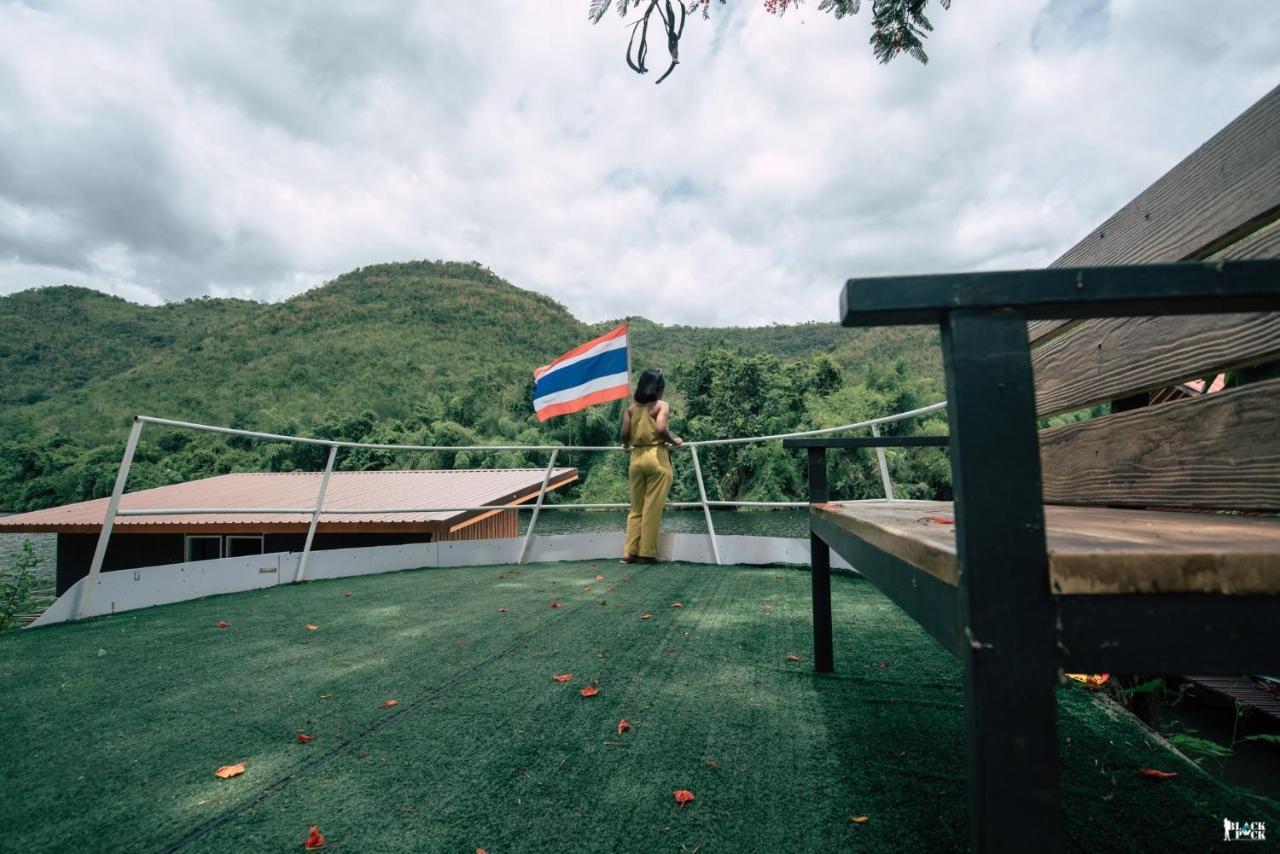 ชอว์ งาทอง รีสอร์ต Chor Ngar Thong Erawan Kanchanaburi Exterior photo