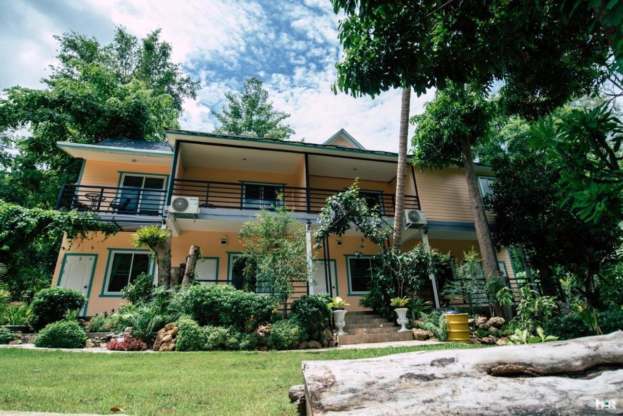 ชอว์ งาทอง รีสอร์ต Chor Ngar Thong Erawan Kanchanaburi Exterior photo