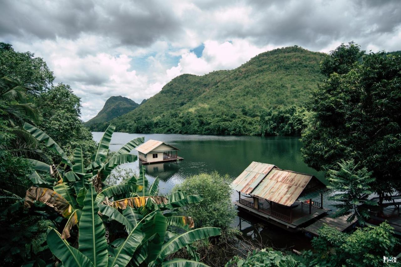 ชอว์ งาทอง รีสอร์ต Chor Ngar Thong Erawan Kanchanaburi Exterior photo