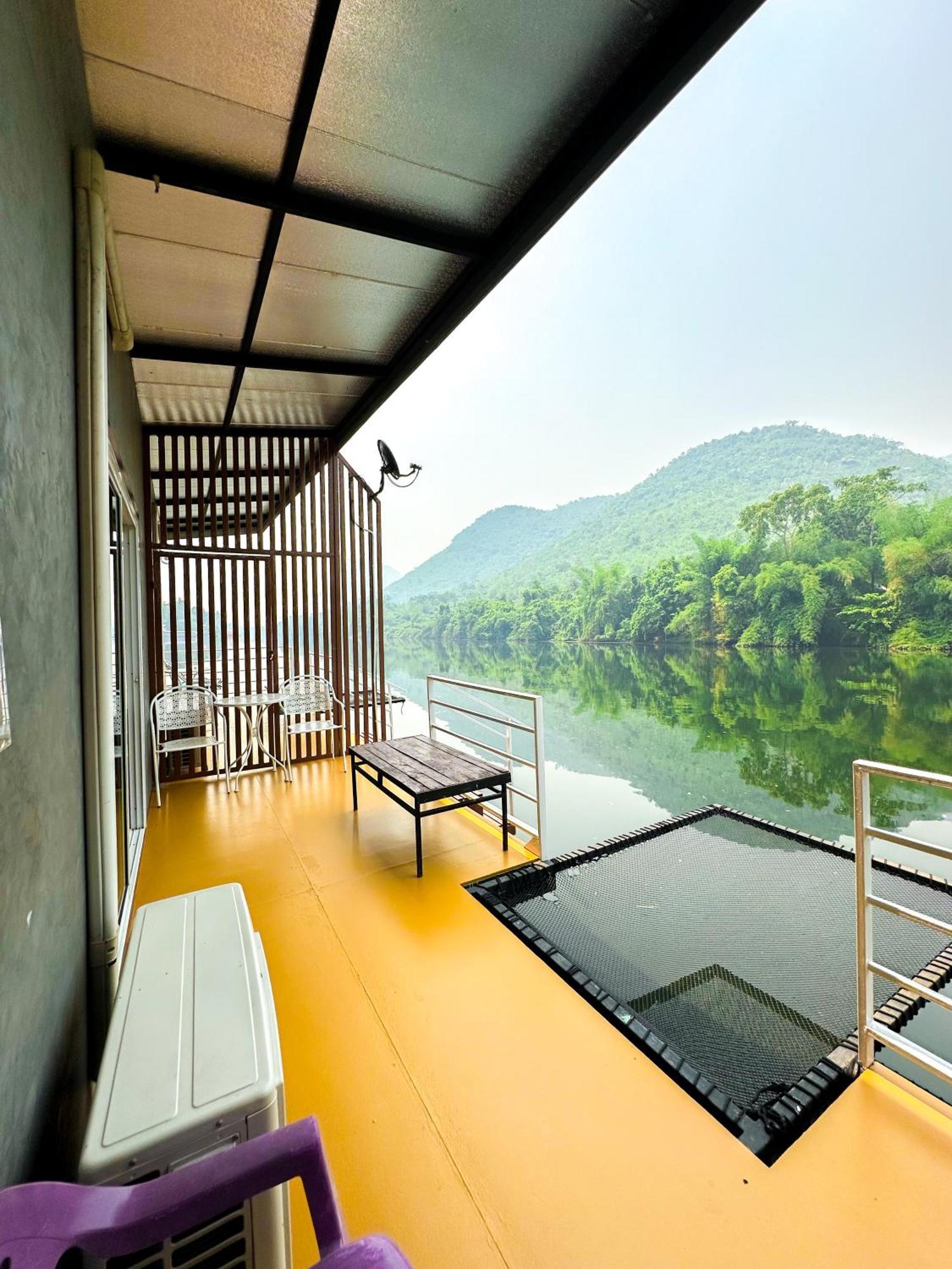 ชอว์ งาทอง รีสอร์ต Chor Ngar Thong Erawan Kanchanaburi Exterior photo