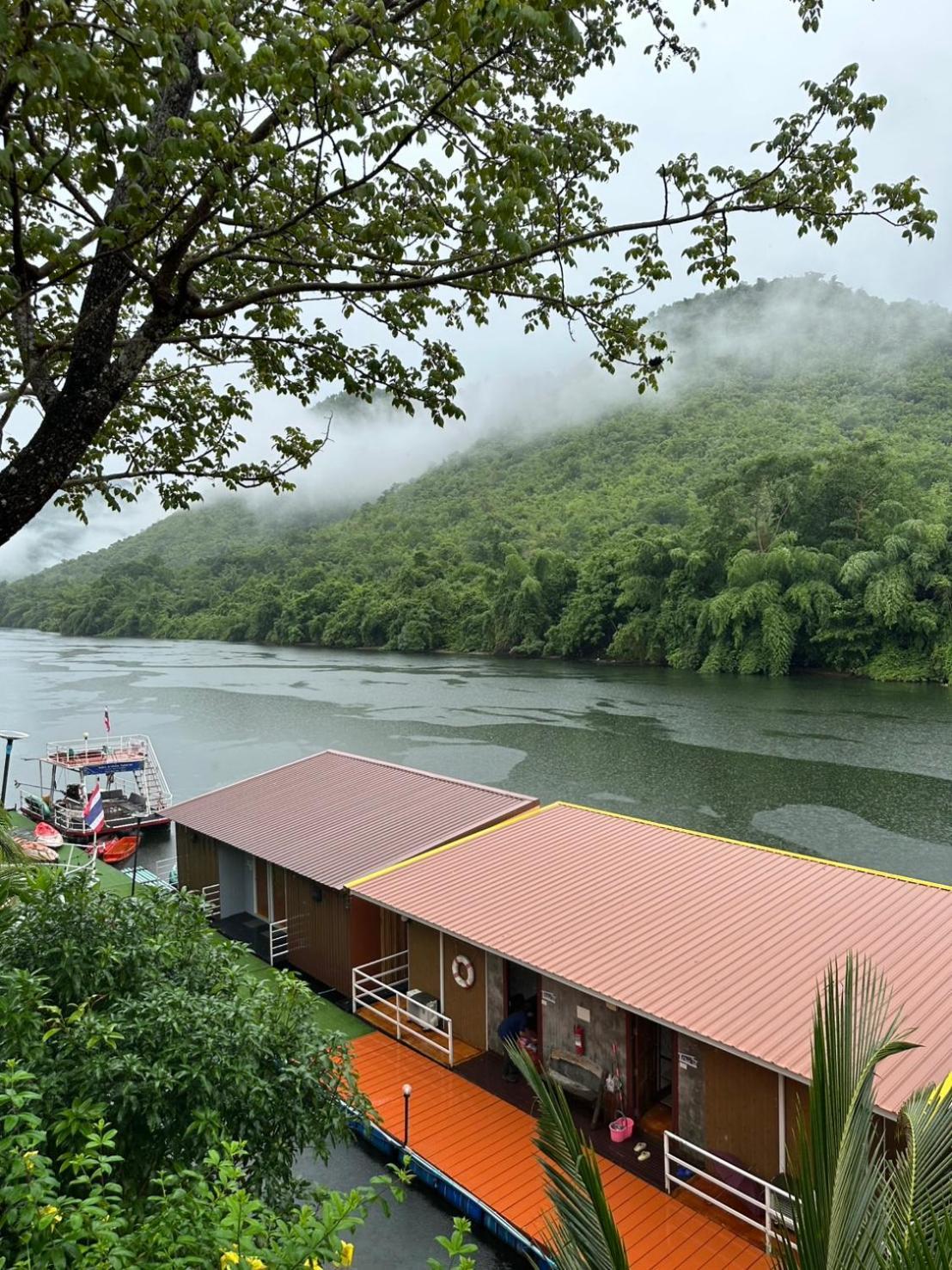 ชอว์ งาทอง รีสอร์ต Chor Ngar Thong Erawan Kanchanaburi Exterior photo
